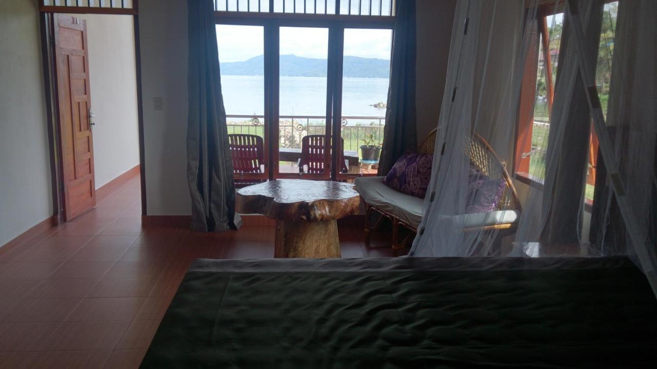 Bed and Breakfast Toba Sunset Tuktuk Zewnętrze zdjęcie